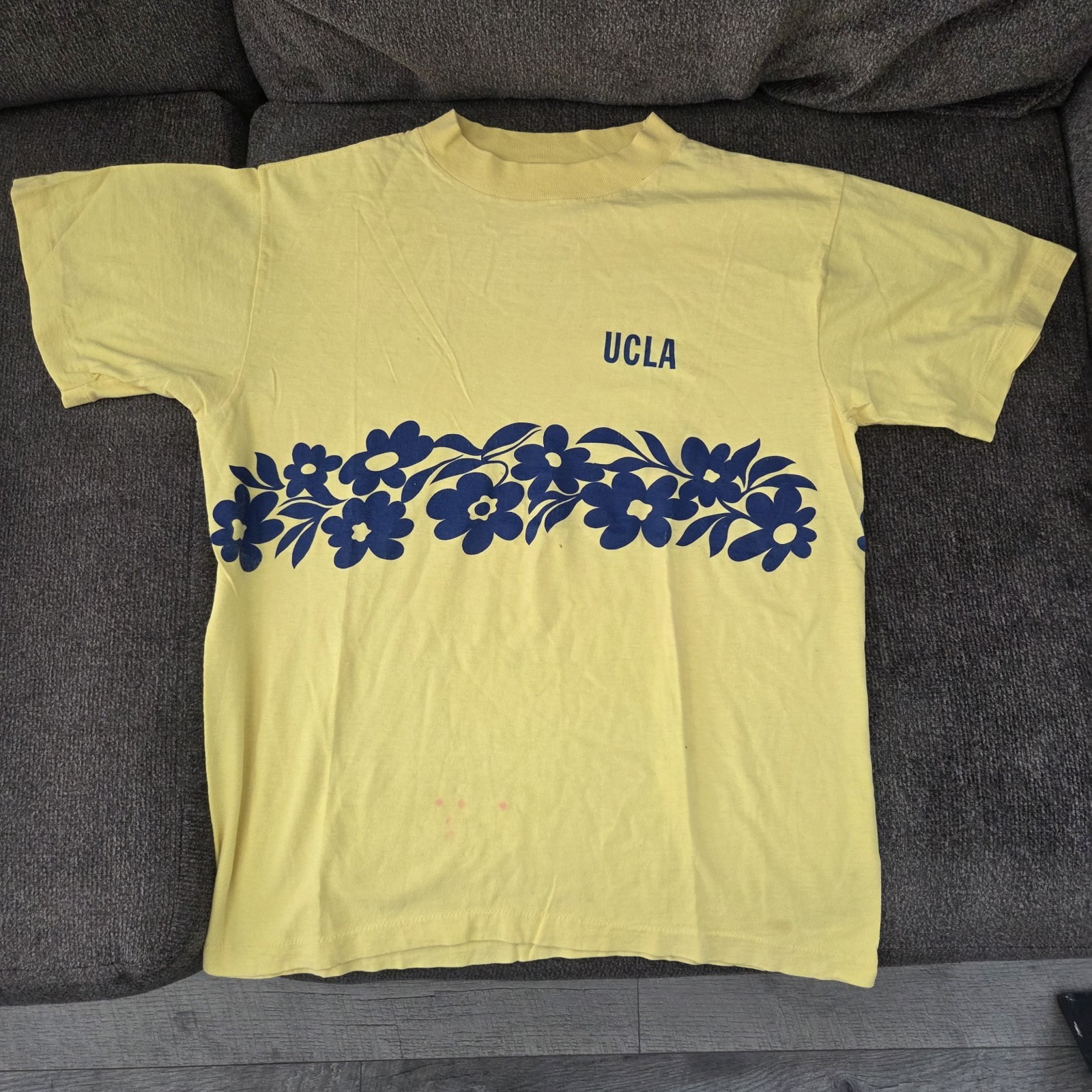 Vintage 1970s UCLA University of California Los Angeles Shoreline Sports Tee L Vintage 1970s UCLA University of California Los Angeles Shoreline Sports Tee L