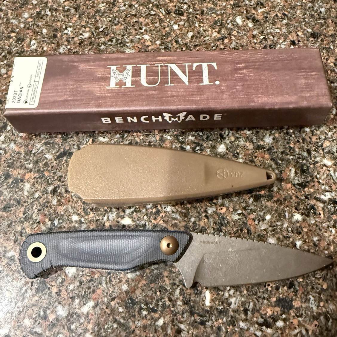 Benchmade Dacian 203BT Fixed Blade CPM-MagnaCut Straight Edge G10 REPLICA Benchmade Dacian 203BT Fixed Blade CPM-MagnaCut Straight Edge G10 REPLICA