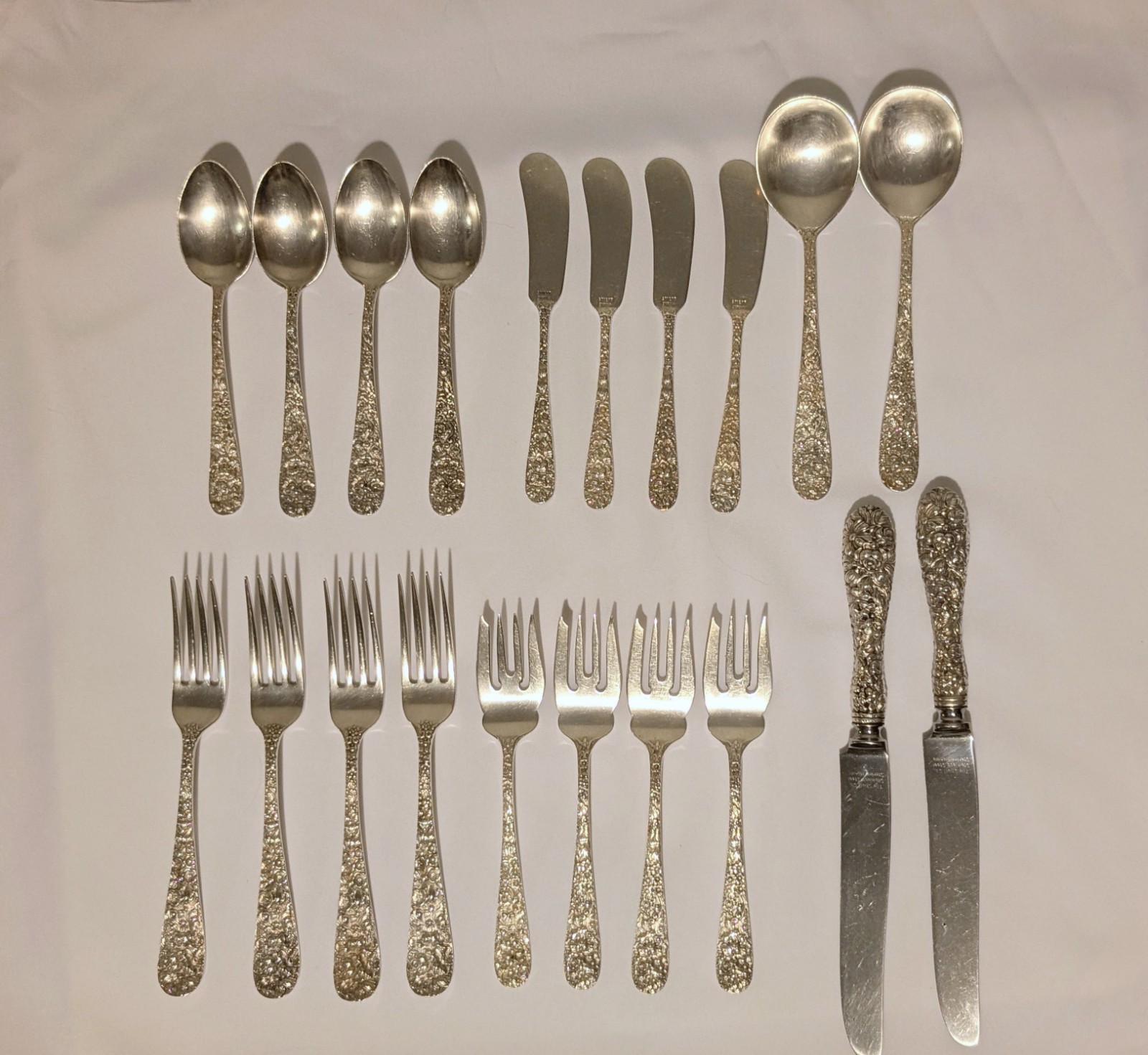 Vintage Stieff .925 Sterling Silver Rose/Repousse pattern flatware 20 pieces