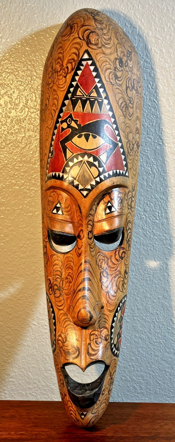 Handcrafted Bali Carved Wooden Mask Painted Animal w/ Swirls 19.5\ Handcrafted Bali Carved Wooden Mask Painted Animal w/ Swirls 19.5\
