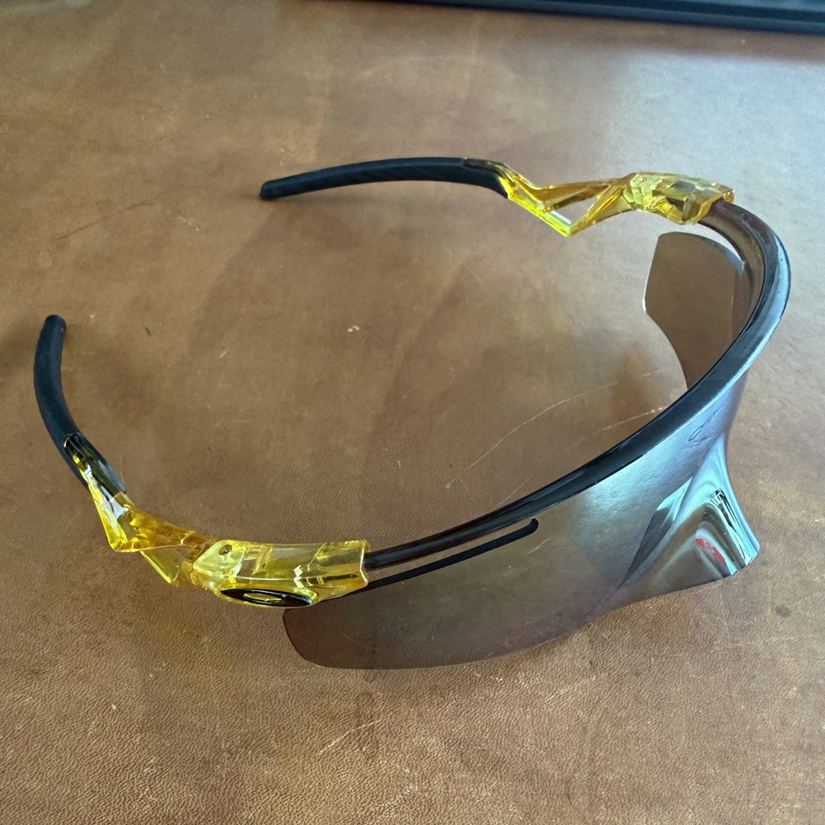 Oakley OO9481D-0456 QNTM Kato Sunglasses Prizm 24k Gold Lens, Transparent Curry Oakley OO9481D-0456 QNTM Kato Sunglasses Prizm 24k Gold Lens, Transparent Curry