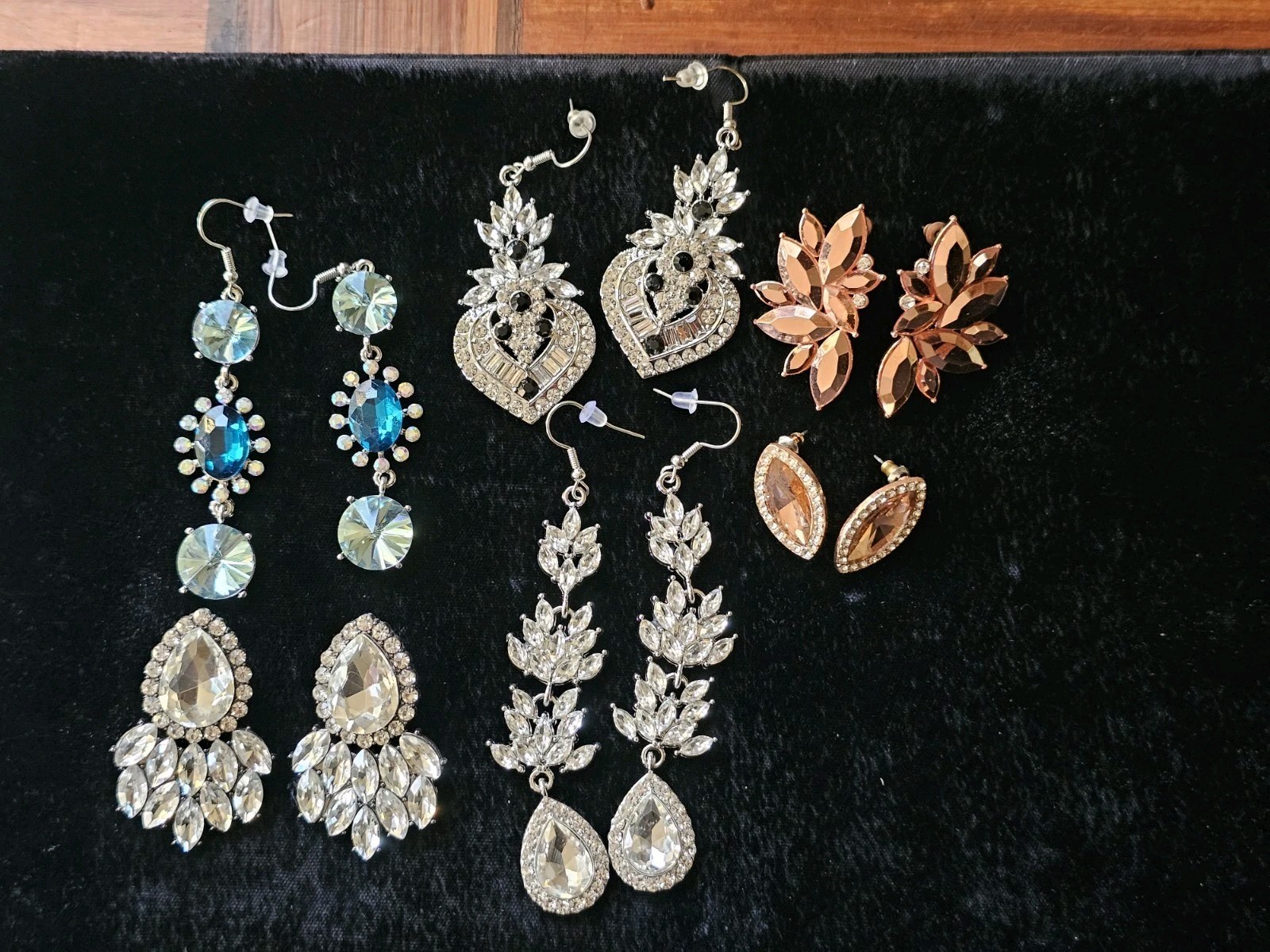 6 Pairs Pierced Earrings Rhinestones Bling Dangles Paparazzi/Fashion Jewlery 