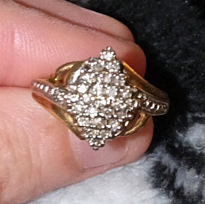 JCB 10K Yellow Gold Natural Diamond Cluster Cocktail Ring 1/3 CTW Sz 6