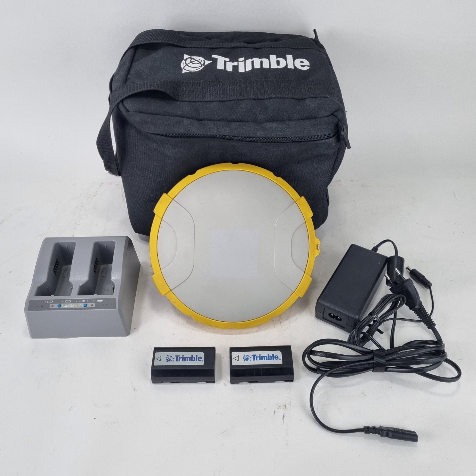 * Shipping Rates Vary by Country * Trimble R4s Receiver 240 Channels GPS