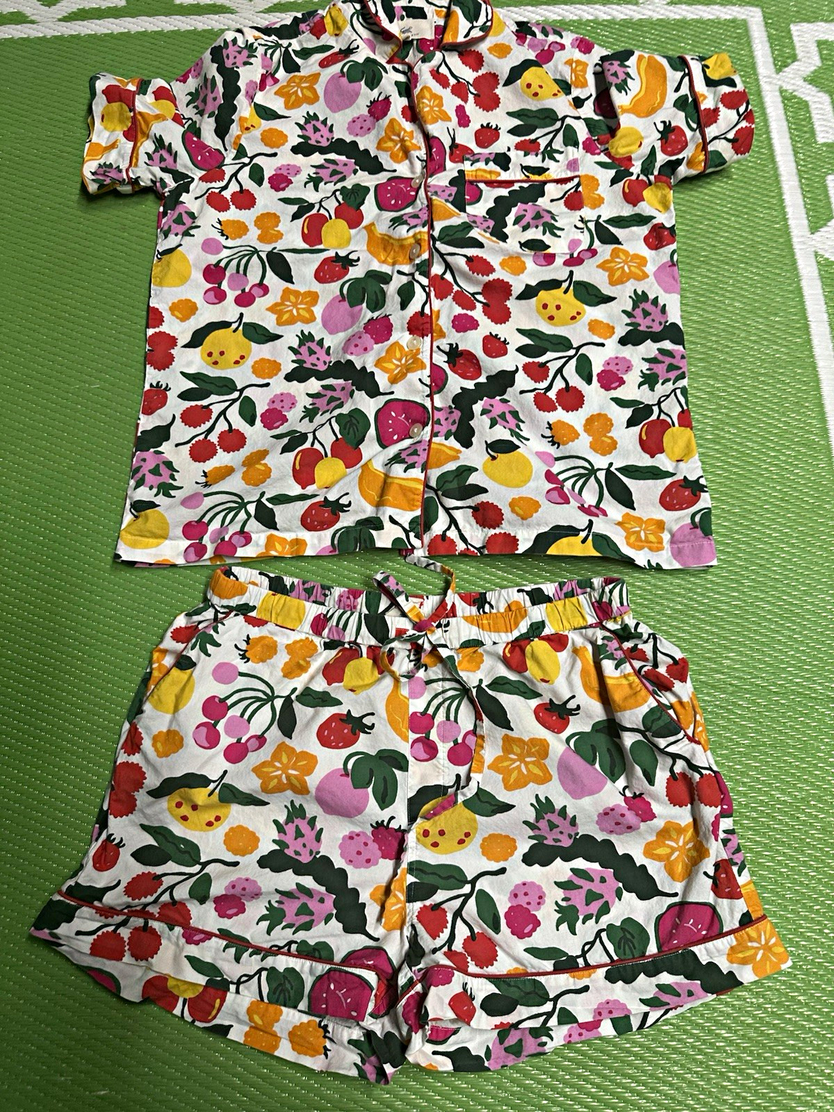 Printfresh Women’s Floral Multicolor Button-Front Collared Pajama Set Size S