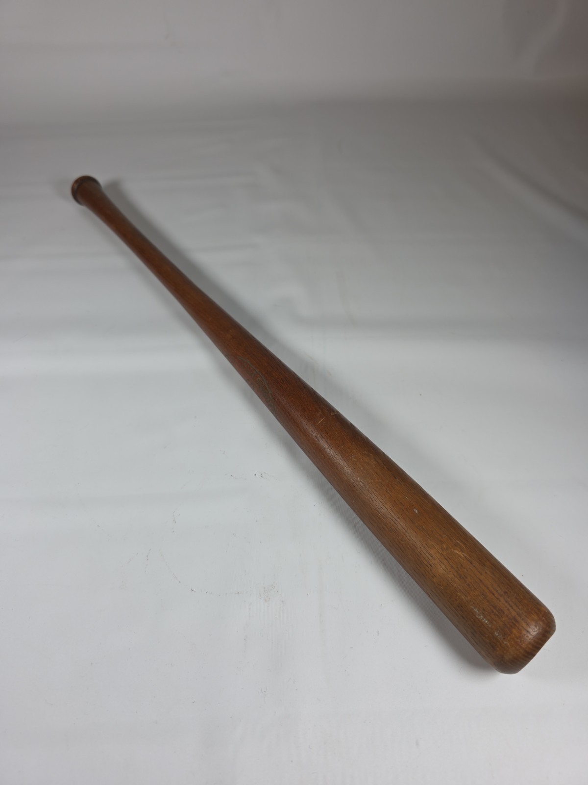 Vintage Jimmie Foxx Mini Louisville Slugger Model 40 Souvenir Baseball Bat Vintage Jimmie Foxx Mini Louisville Slugger Model 40 Souvenir Baseball Bat