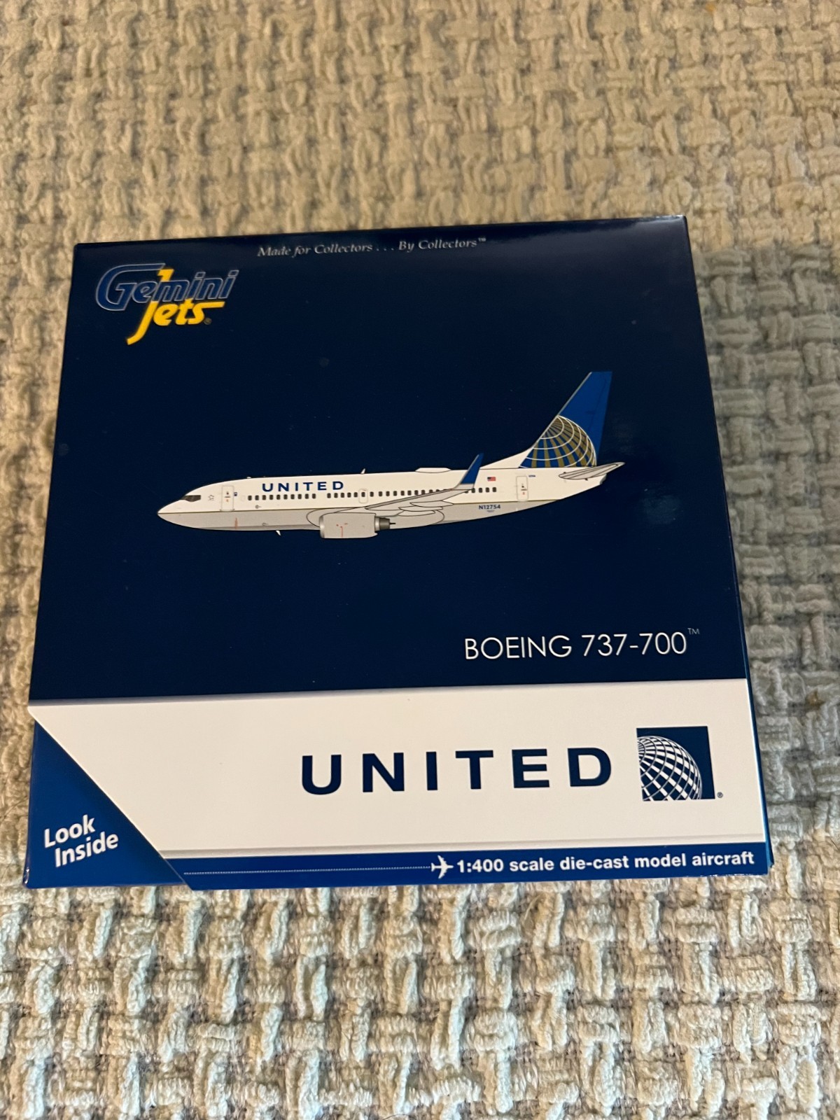 1/400 Gemini Jets Diecast United Boeing 737-700 