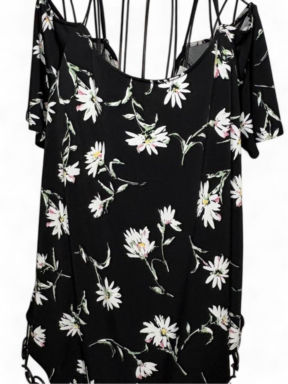 Kayleigh Black Floral Cold Shoulder Top Daisy Print Size XL Kayleigh Black Floral Cold Shoulder Top Daisy Print Size XL
