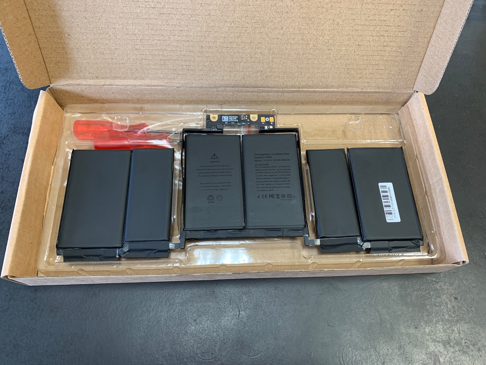 New OEM A1964 Battery for MacBook Pro 13 A1989 Laptop Mid 2018 2019 A2251 2020