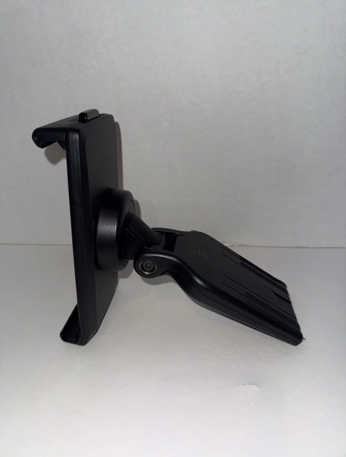2 OEM GENUINE MERCEDES BENZ MOUNT FOR TABLET PC /IPAD HOLDER- AMAZING CONDITION 2 OEM GENUINE MERCEDES BENZ MOUNT FOR TABLET PC /IPAD HOLDER- AMAZING CONDITION