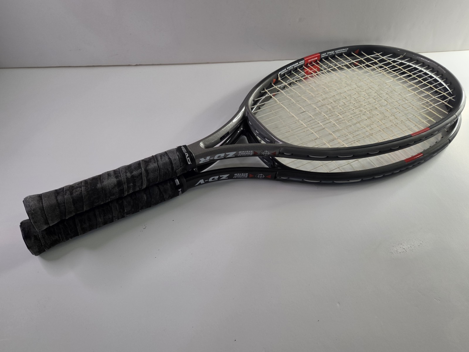 2x Bridgestone Tennis Rackets ZD-R, ZD-V  4 3/8 Grip