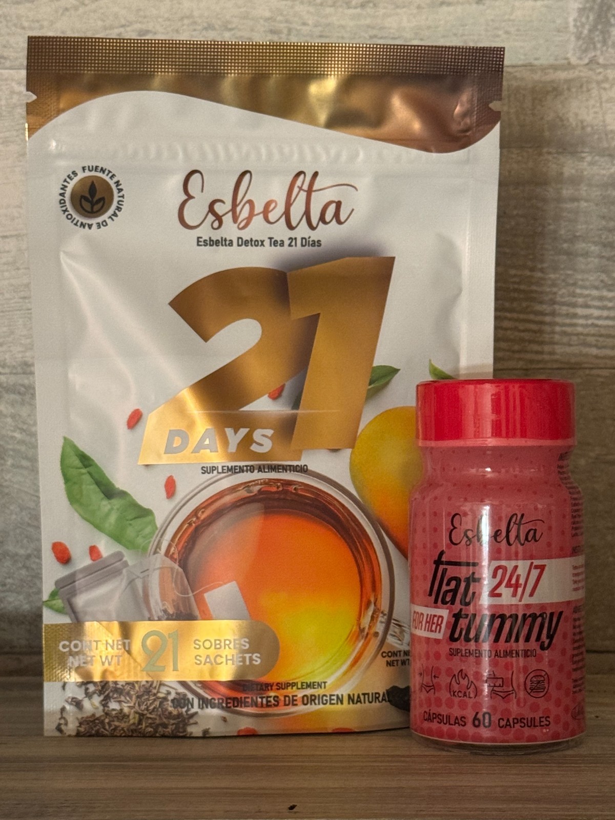 Esbelta Flat Tummy 24/7 and 21 Day Tea Bundle Esbelta Flat Tummy 24/7 and 21 Day Tea Bundle