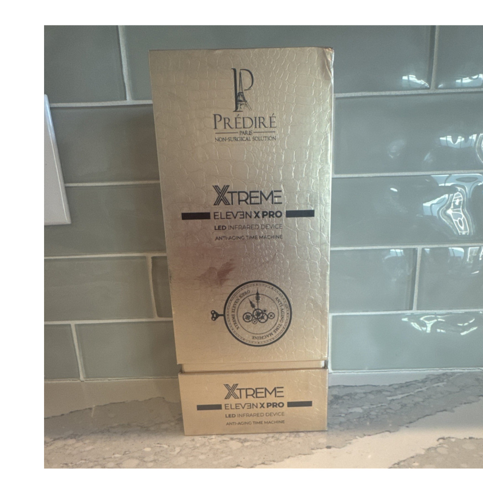Prédiré Paris XTREME ELEVEN X PRO LED Infrared Device Gold Anti-Aging
