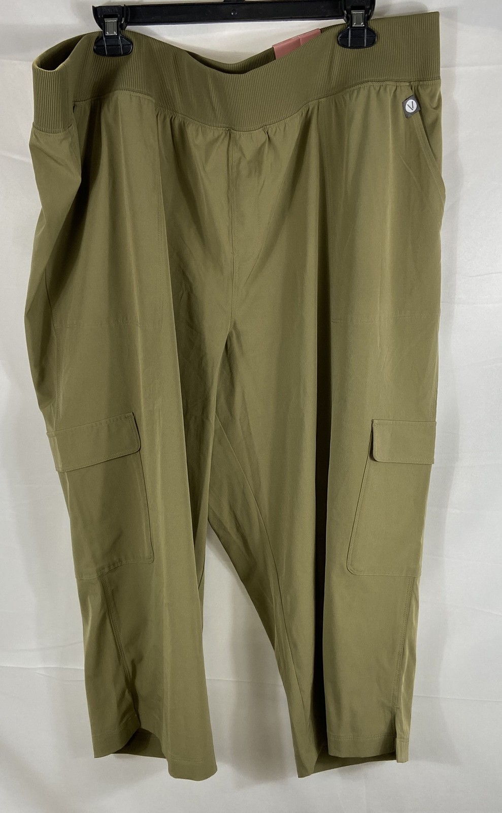 LIVI for Lane Bryant Women\'s Olive Green Stretch Active Cargo Pants Sz 22/24 NWT