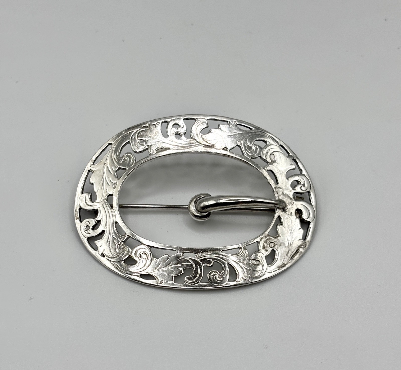 Paye and Baker Sterling  Filigree Victorian Pin