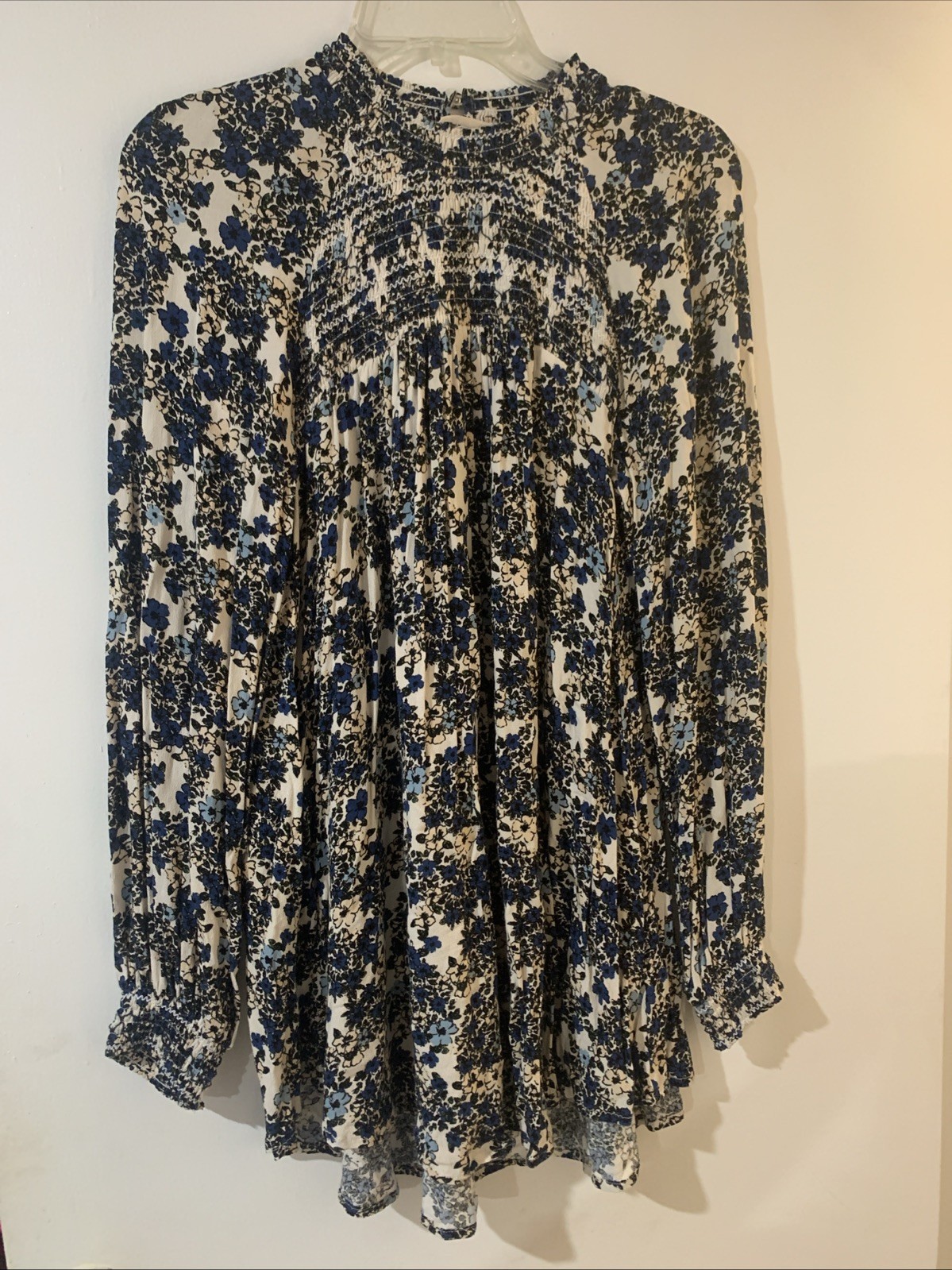 Free People Floral Tunic Women SZ S Boho cottagecore blue white flowy peasant Free People Floral Tunic Women SZ S Boho cottagecore blue white flowy peasant