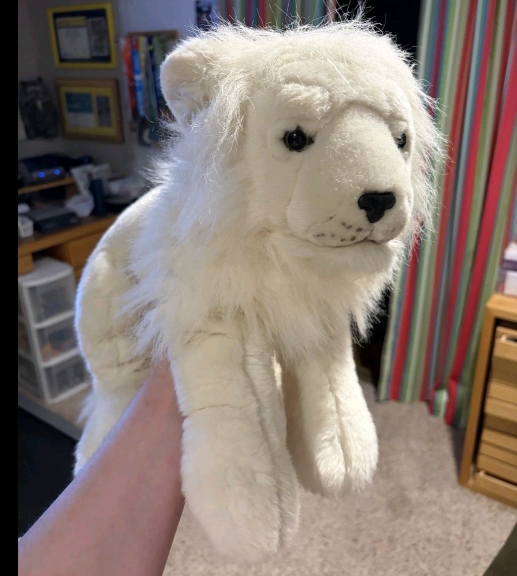 Rare 18” White Lion Plush Magnussen Home Rare 18” White Lion Plush Magnussen Home
