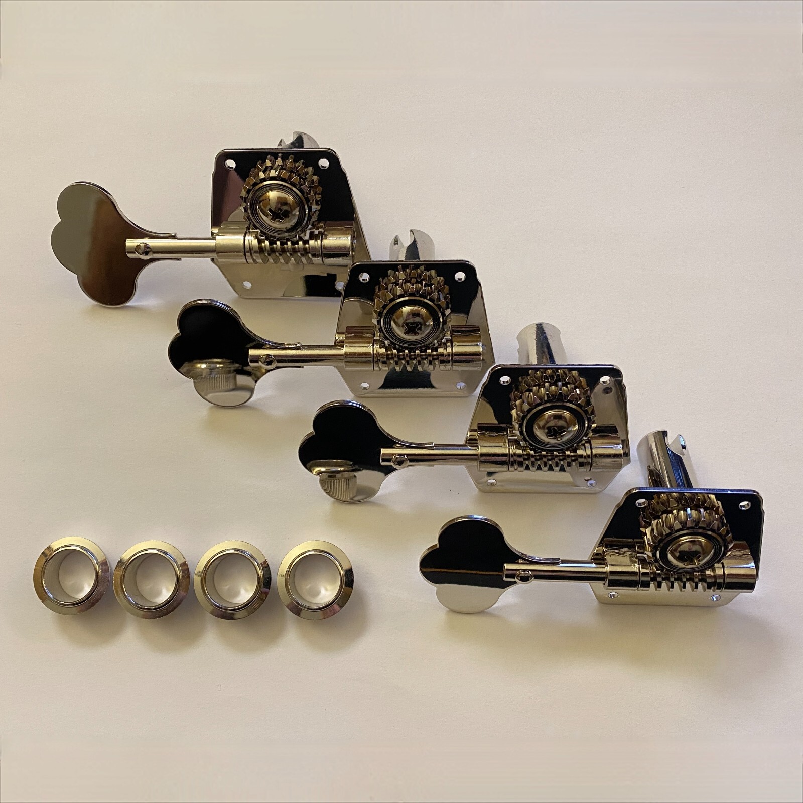 Fender American Vintage Reissue Precision/Jazz Bass Tuners - Set of 4 - (Nickel)