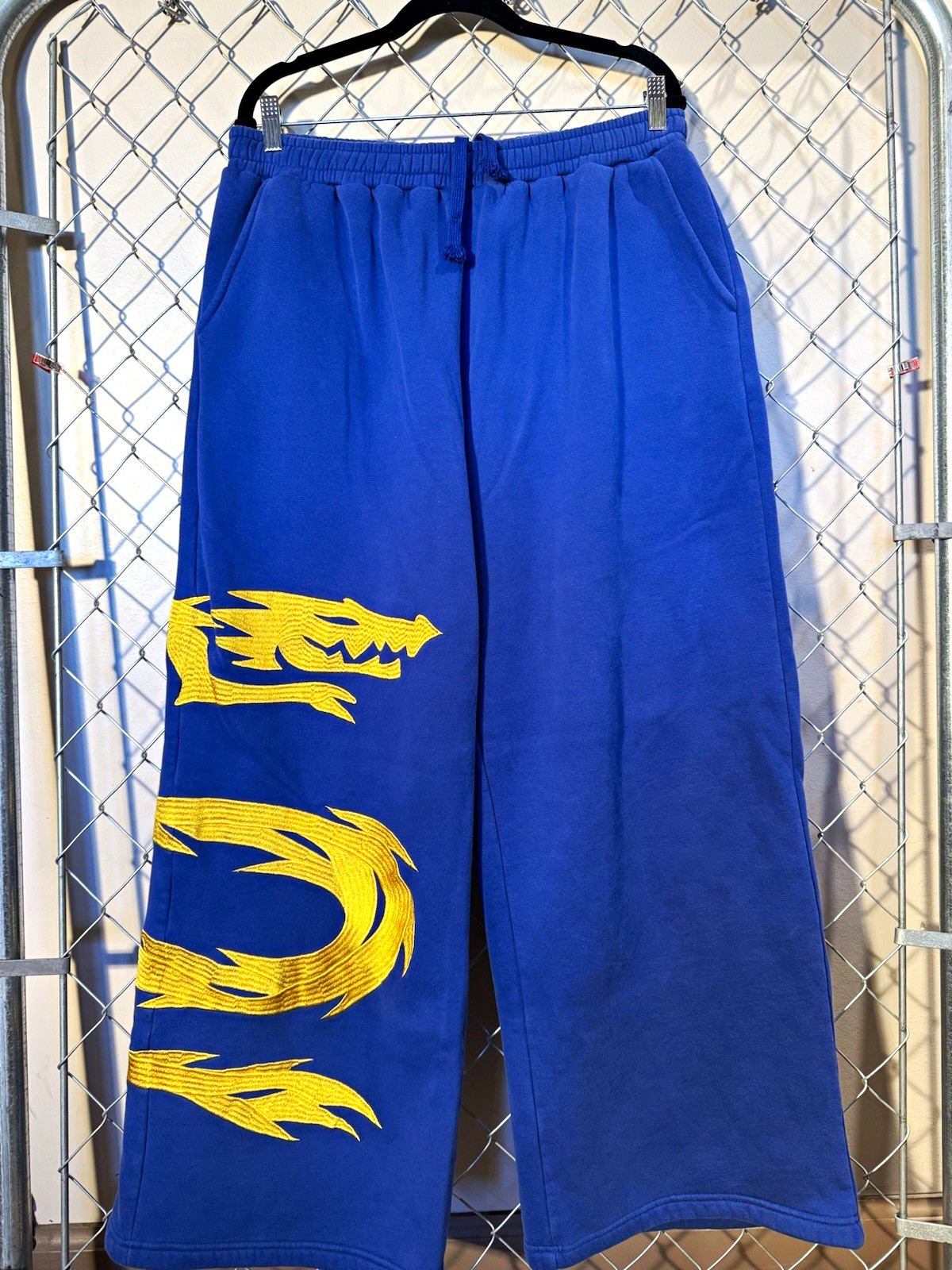 Hidden Elements Gen 1 “Ryu” Dragon Embroidery Blue & Yellow Baggy Sweatpants XL