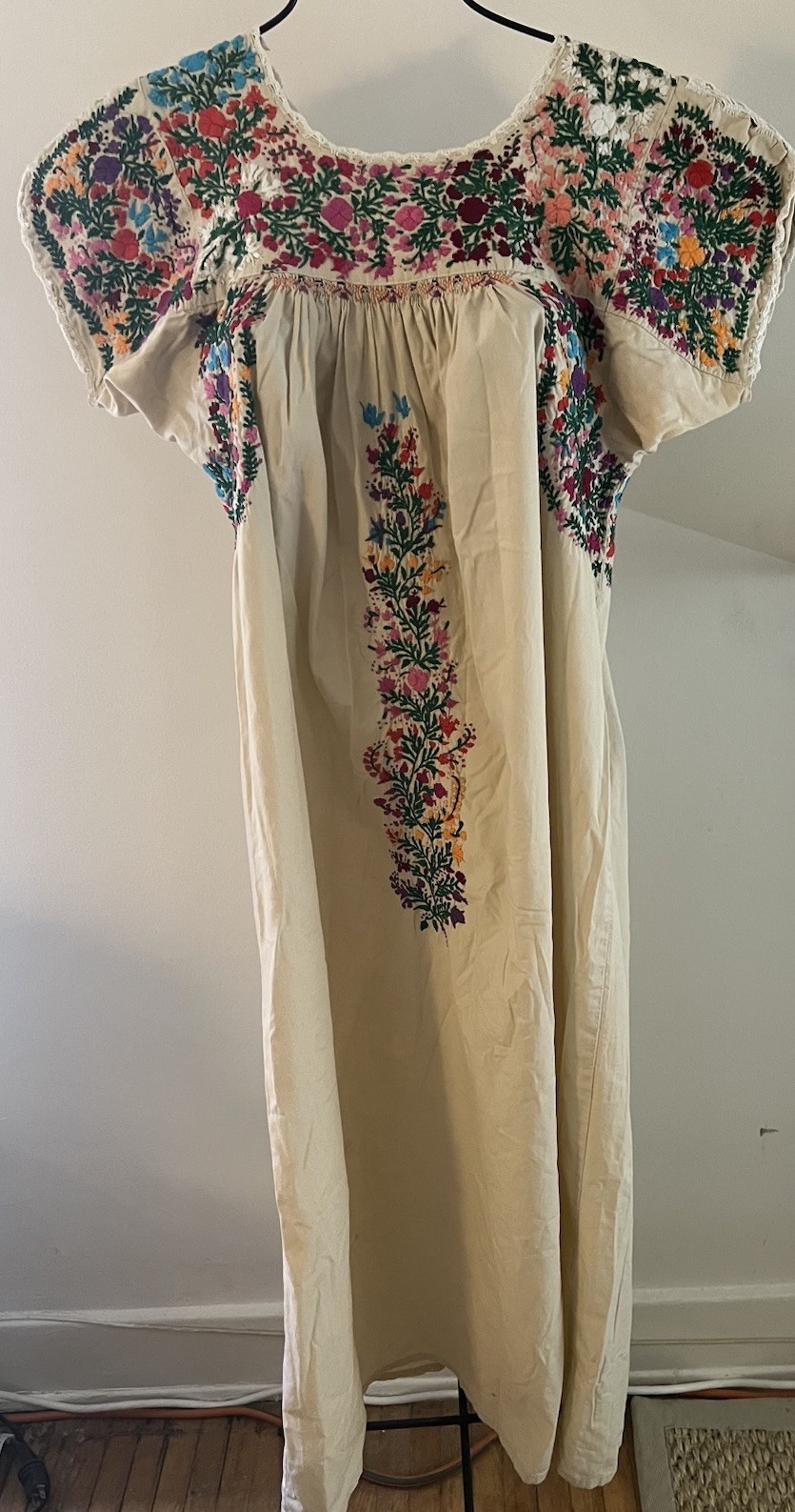 Beautiful 1970s Cream Oaxaca Mexican Dress Multi Embroidery And Crochet SM Beautiful 1970s Cream Oaxaca Mexican Dress Multi Embroidery And Crochet SM