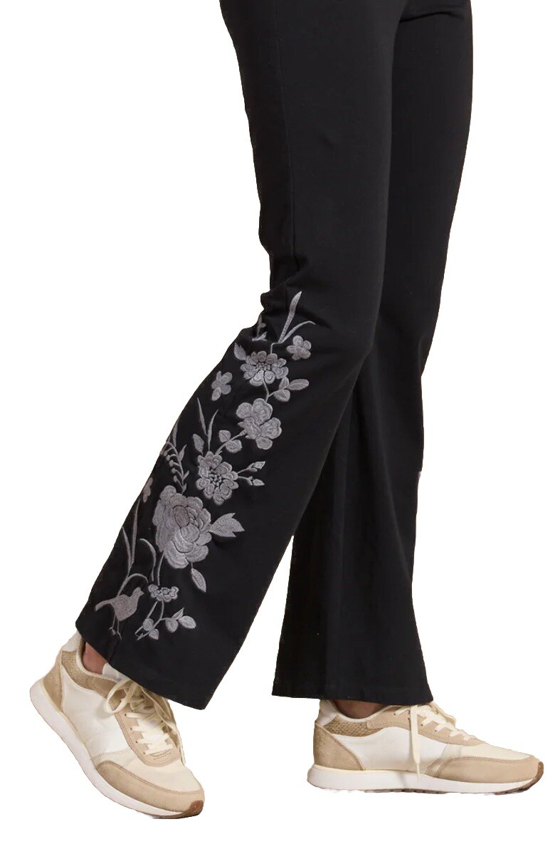 NWT Johnny Was Black Gray Embroidered “Celina High Waist Baby Flare Leggings” M