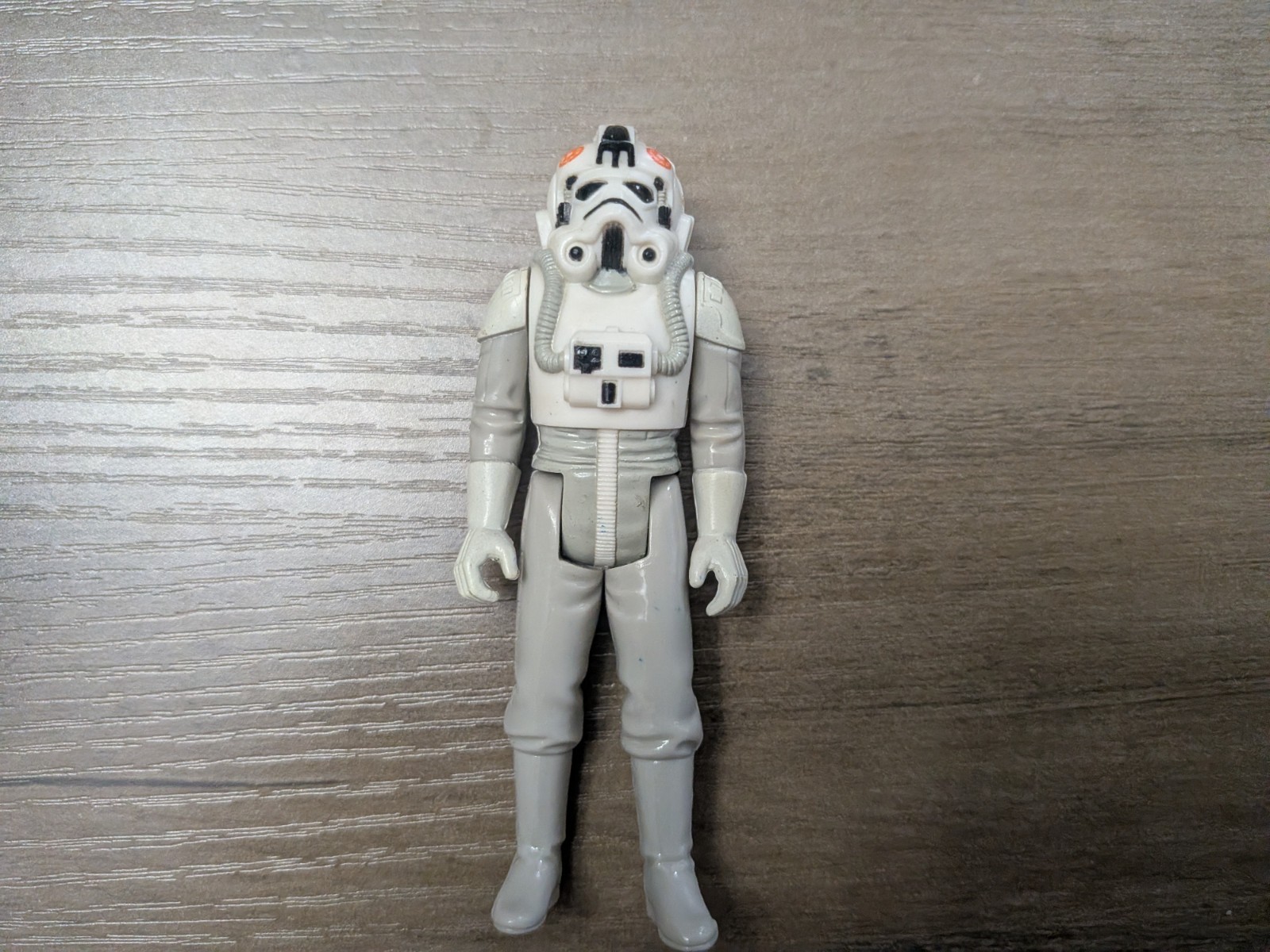 1980 KENNER STAR WARS FIGURE AT-AT DRIVER PILOT FIGURE ONLY LOOSE HONG KONG 1980 KENNER STAR WARS FIGURE AT-AT DRIVER PILOT FIGURE ONLY LOOSE HONG KONG