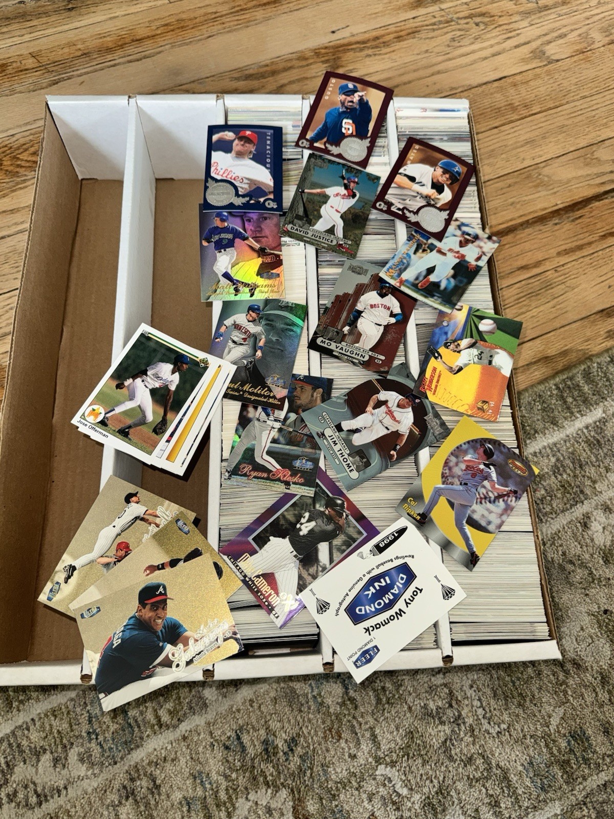 Huge Box of MLB Baseball Sports Cards Collection Rare Vintage VTG Lot Huge Box of MLB Baseball Sports Cards Collection Rare Vintage VTG Lot