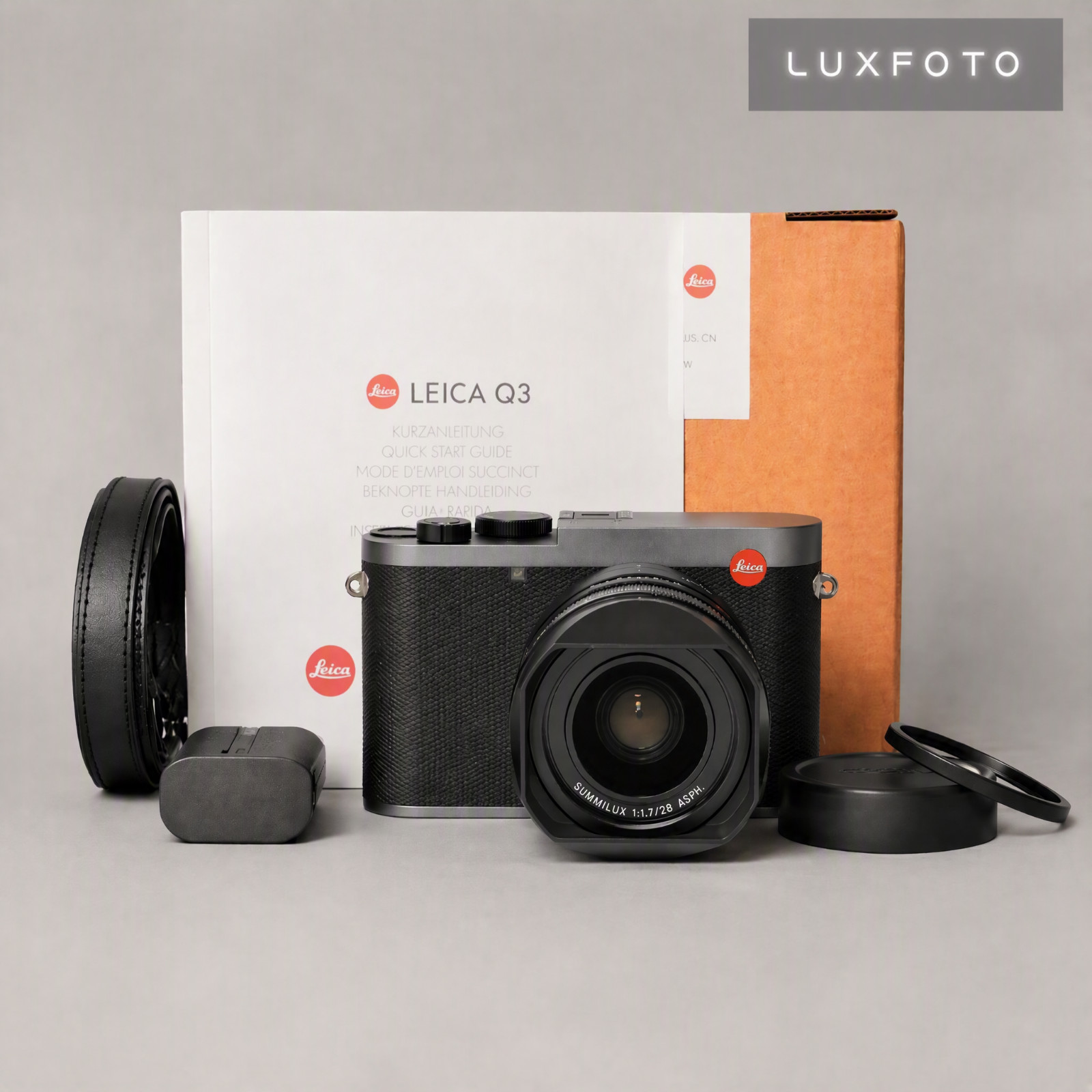 Leica Q3 Digital Camera Black 