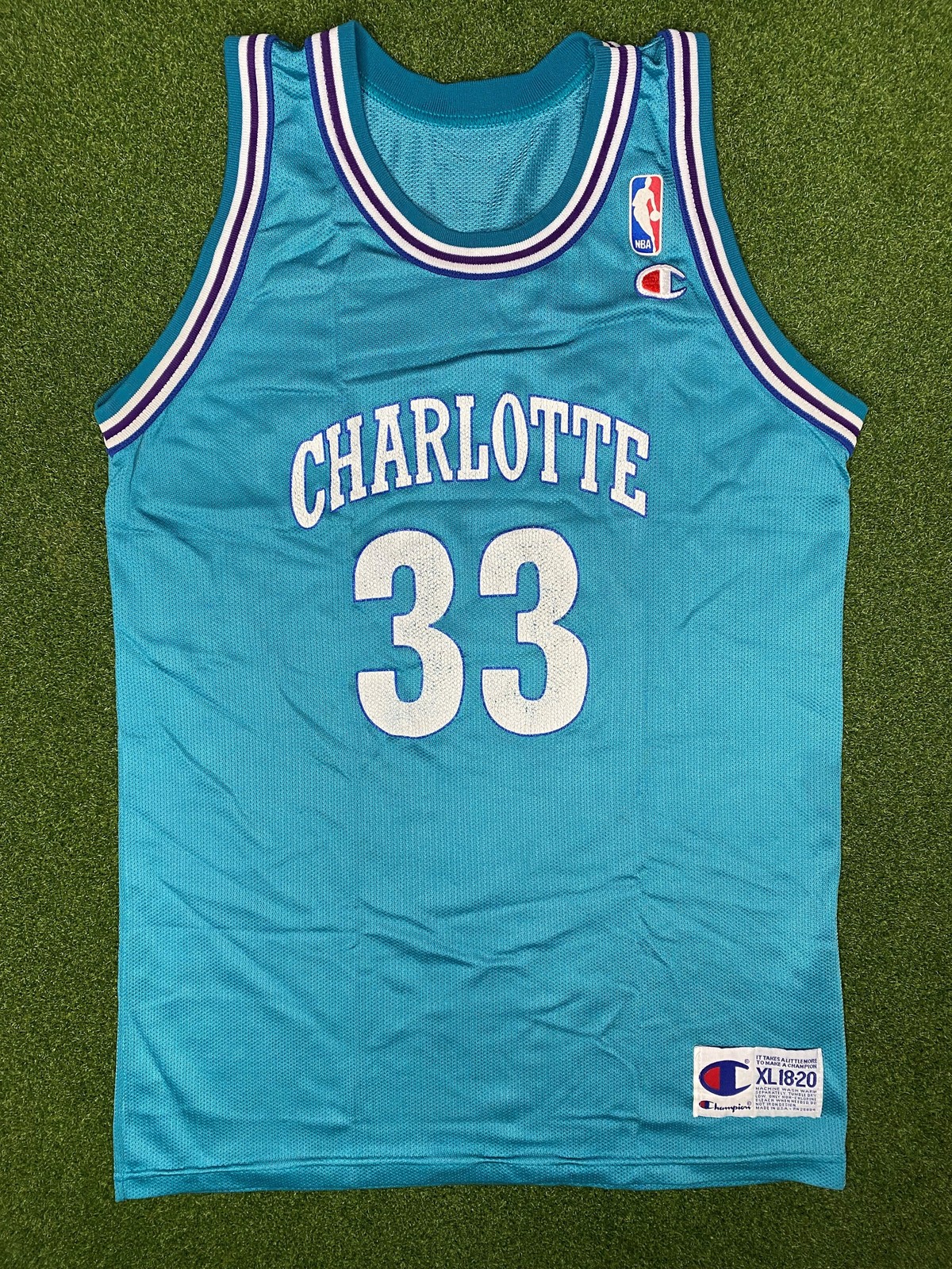 1992-1995 Charlotte Hornets - Alonzo Mourning - Vintage NBA Jersey (Youth XL)