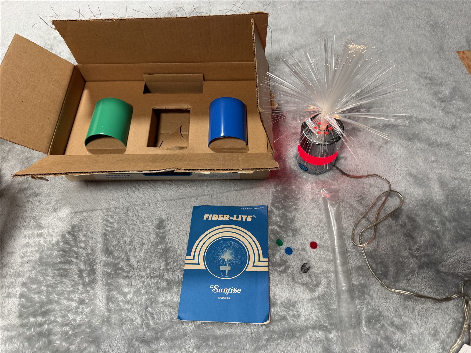 VINTAGE SUNRISE FIBER-LITE FIBER OPTIC LIGHT LAMP COLOR CHANGE CHROME BASE W/BOX