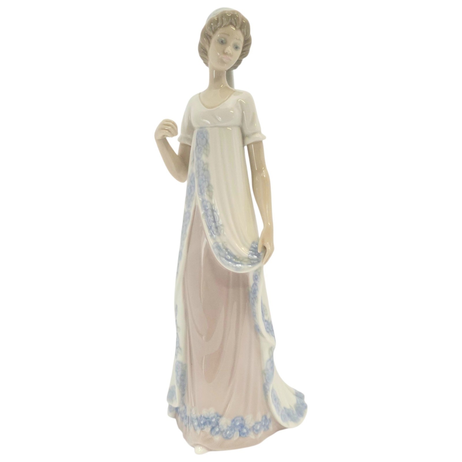 Vtg. Lladro Viennese Lady #5322 Porcelain Figurine Missing Parasol Spain 10