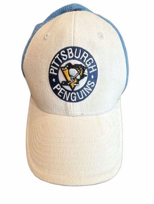 Reebok Pittsburgh Penguins NHL Vintage Crest Trucker Hat Light Blue White L/XL Reebok Pittsburgh Penguins NHL Vintage Crest Trucker Hat Light Blue White L/XL