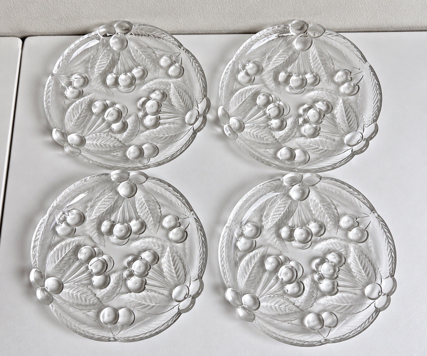 Mikasa Bountiful Hoya Japan Clear Glass Cherry Salad Plates Set 4 Vintage