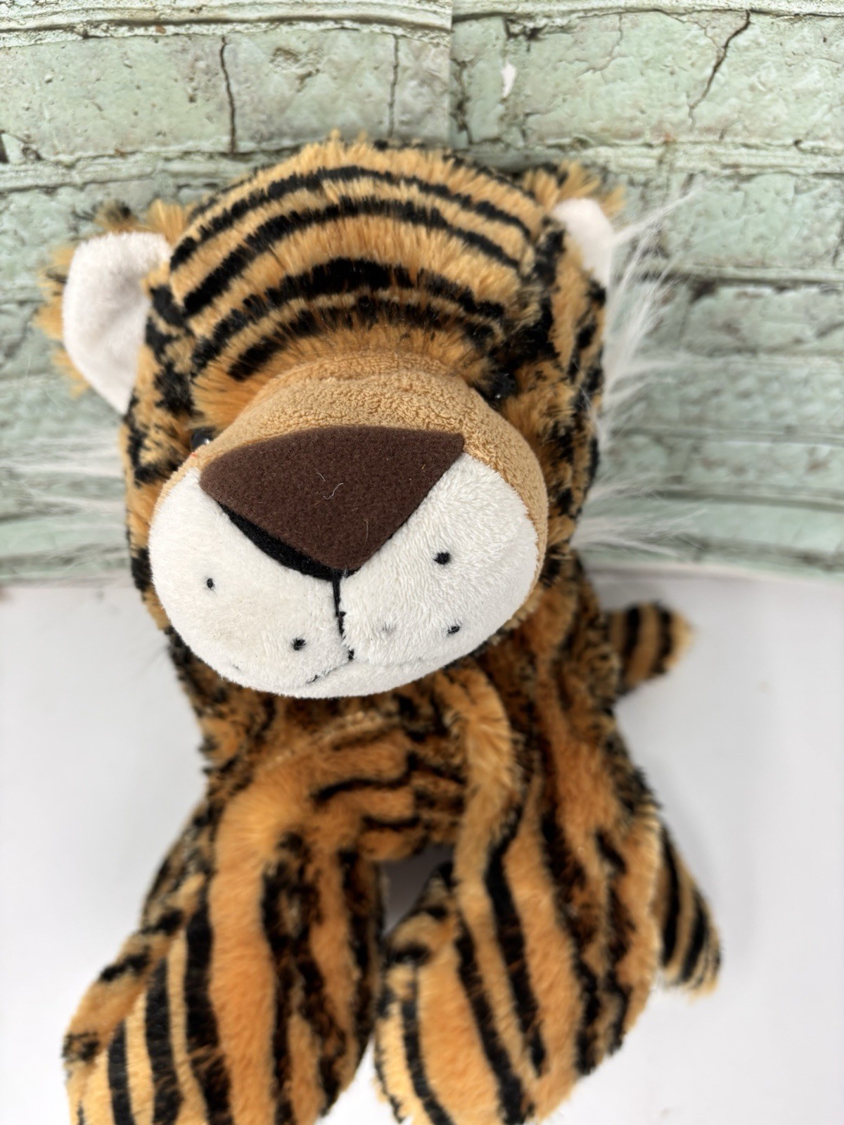 2016 Wishpets Loveable Toby Tiger Plush Stuffed Animal Soft Fluffy 54244 19” 2016 Wishpets Loveable Toby Tiger Plush Stuffed Animal Soft Fluffy 54244 19”