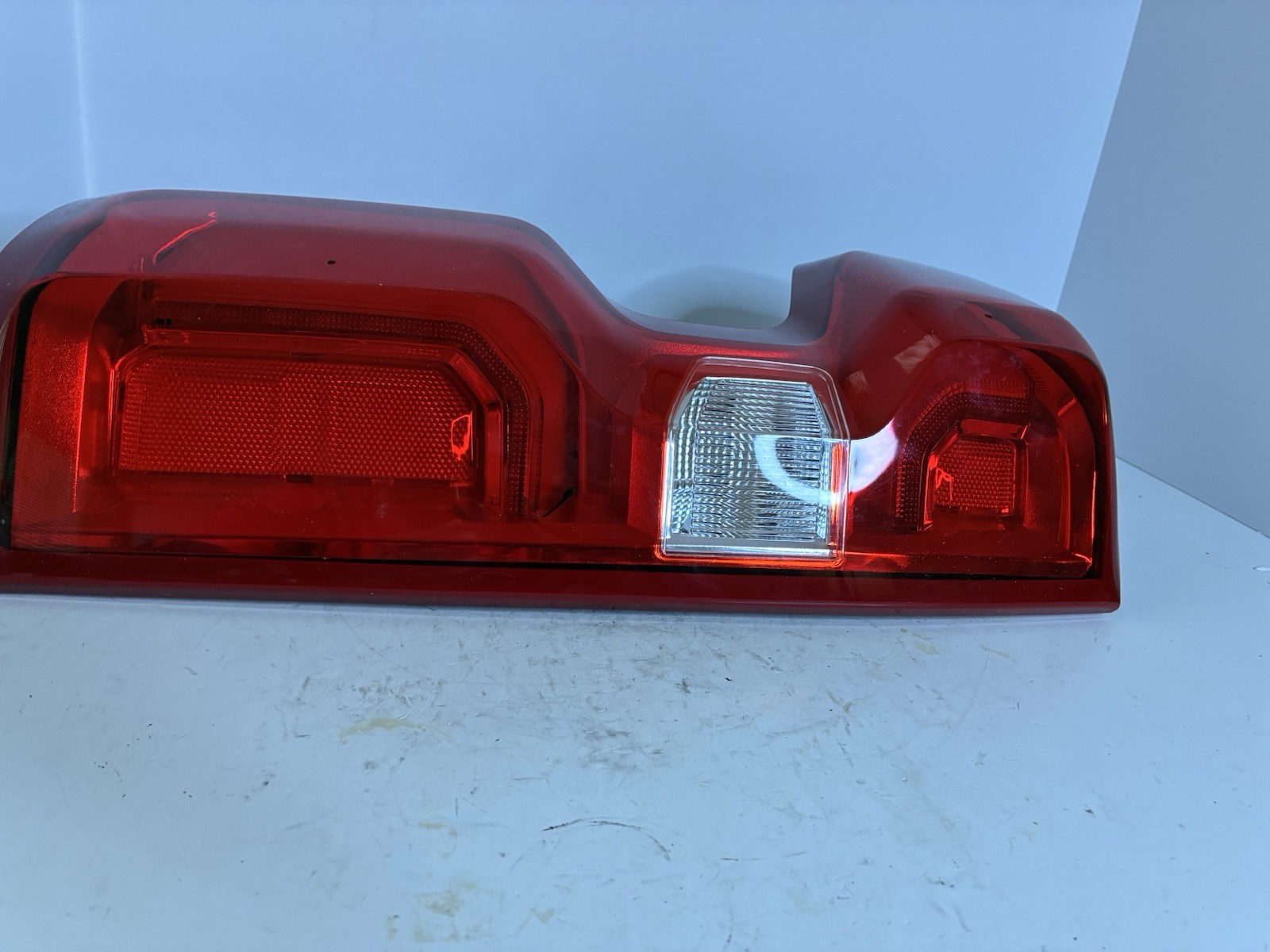 2019-2025 Chevy Silverado 1500 OEM Left Driver LED Tail Light Lamp 84678149