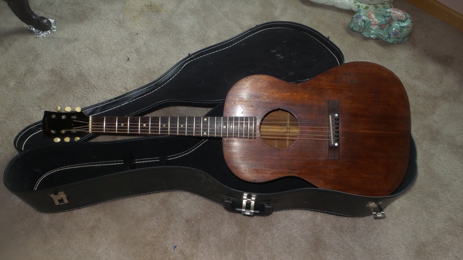 Vintage 50\'s Gibson Acoustic Guitar, LG?, Serial # R6387 28, For Restoration