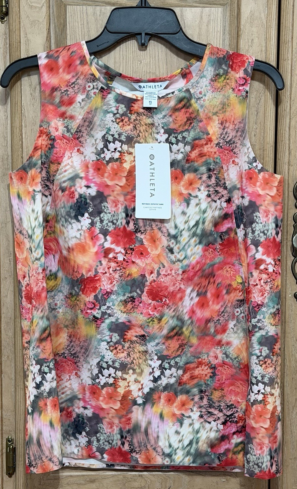 NWT Athleta Zephyr Refined Floral Print Tank Cami Women’s Size XS Sleeveless NWT Athleta Zephyr Refined Floral Print Tank Cami Women’s Size XS Sleeveless