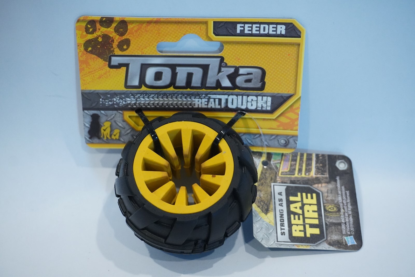 Tonka Mega Tread Treat Holder Dog Toy Lightweight Durable Water Resistant NEW b3