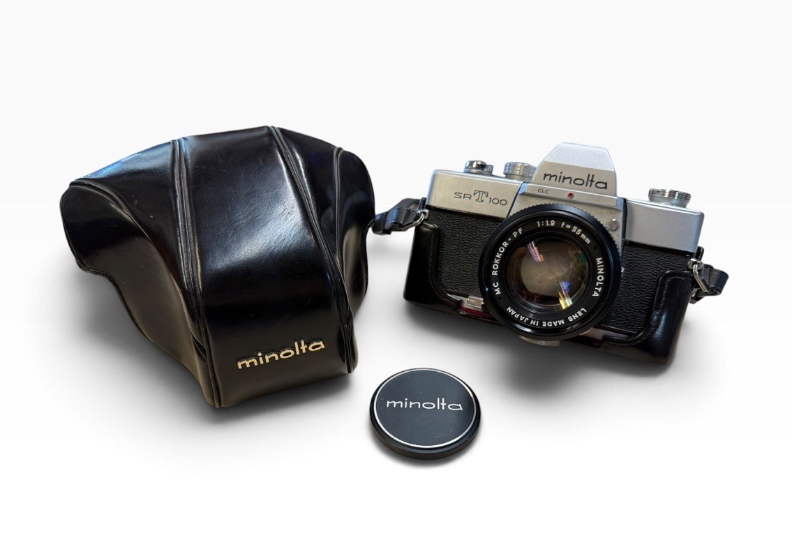 Vintage Minolta SRT 101 35mm Film Camera MC Rokkor PF 55mm f/1.7 Lens Case Vintage Minolta SRT 101 35mm Film Camera MC Rokkor PF 55mm f/1.7 Lens Case
