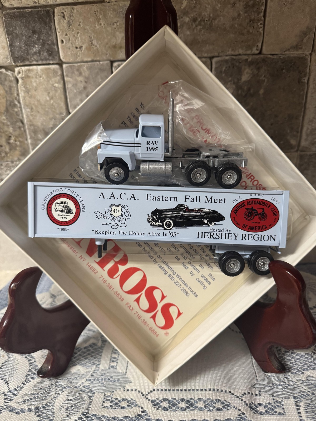 Vintage 1995 Winross Hershey AACA Fall Meet Truck 40th Anniversary Collectible
