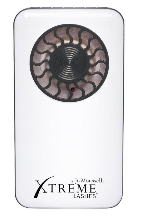 NEW $28 Xtreme Lashes Mini Fan