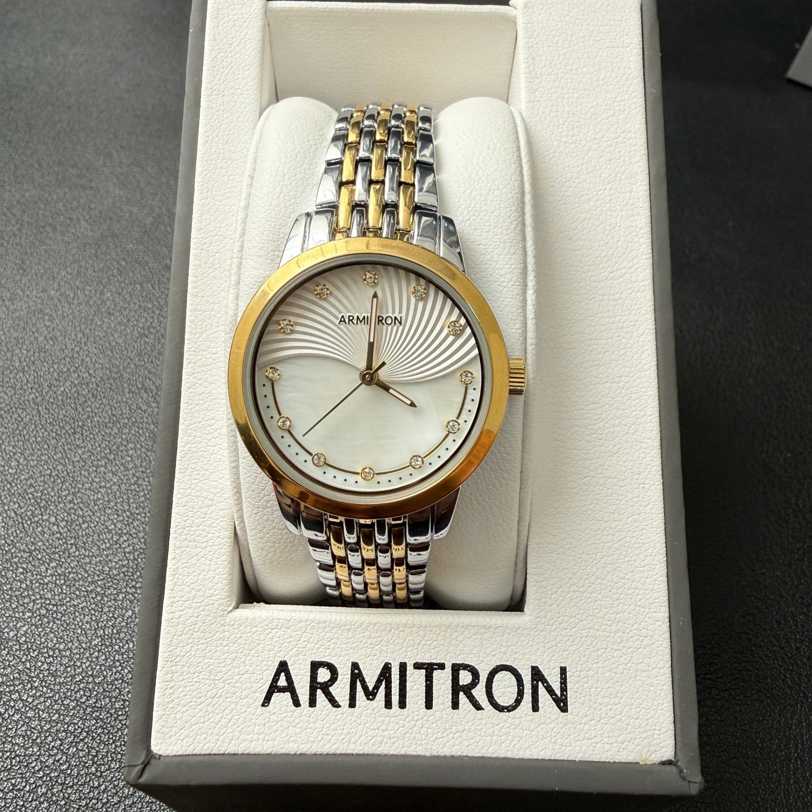 Armitron Women\'s 75/5821TT Crystal Accented Two Tone Bracelet Watch New Battery Armitron Women\'s 75/5821TT Crystal Accented Two Tone Bracelet Watch New Battery