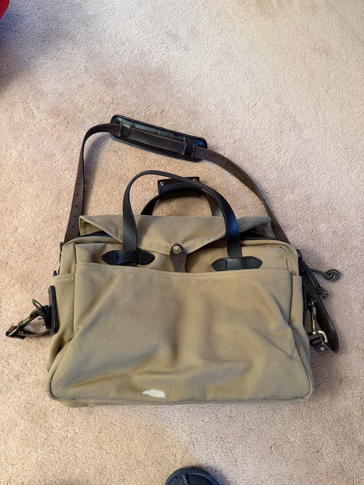 Filson Padded Computer Bag 258 Saddle Bridle Leather Messenger Carry-On Laptop
