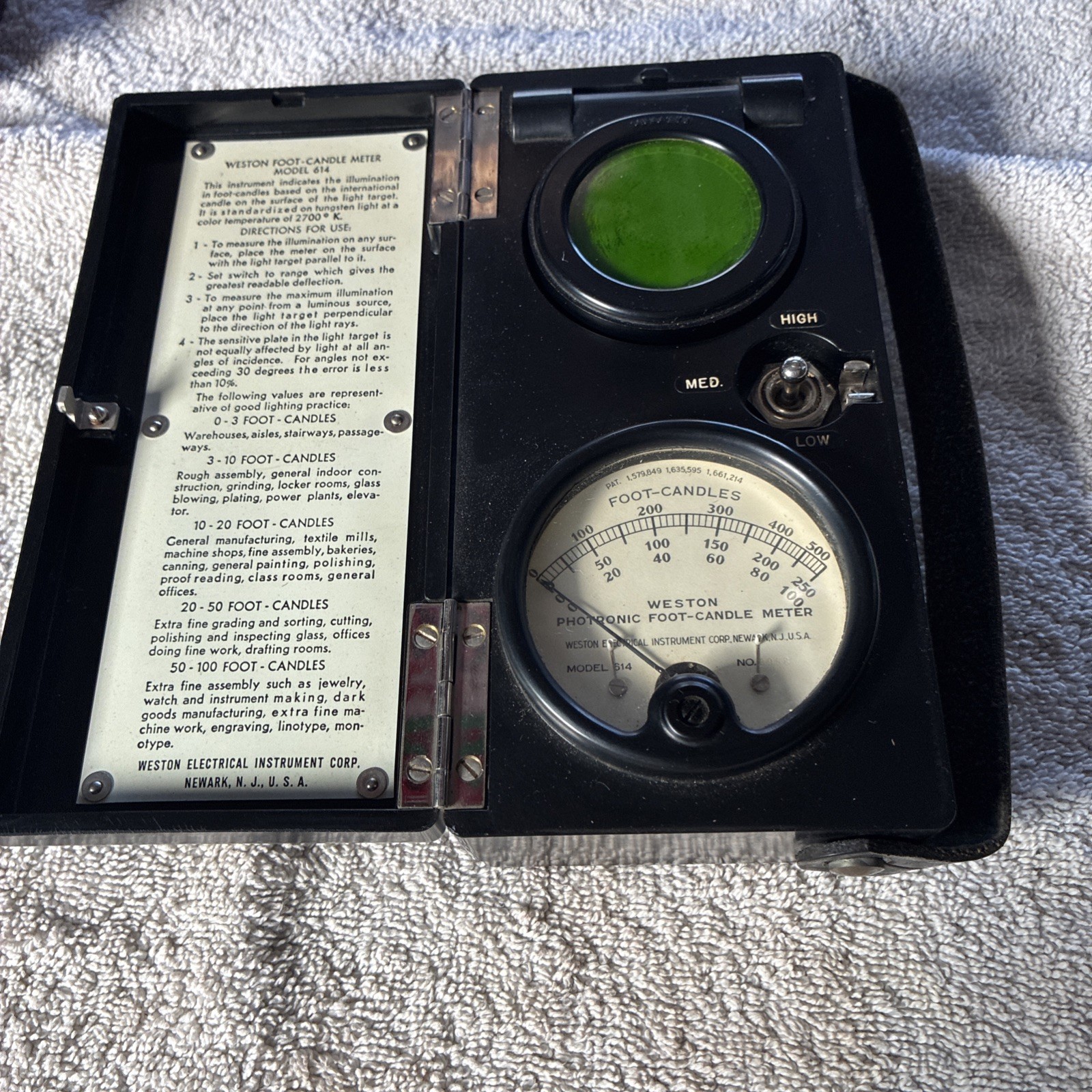 Vintage Weston Photronic Foot-Candle Meter - In Working Condition