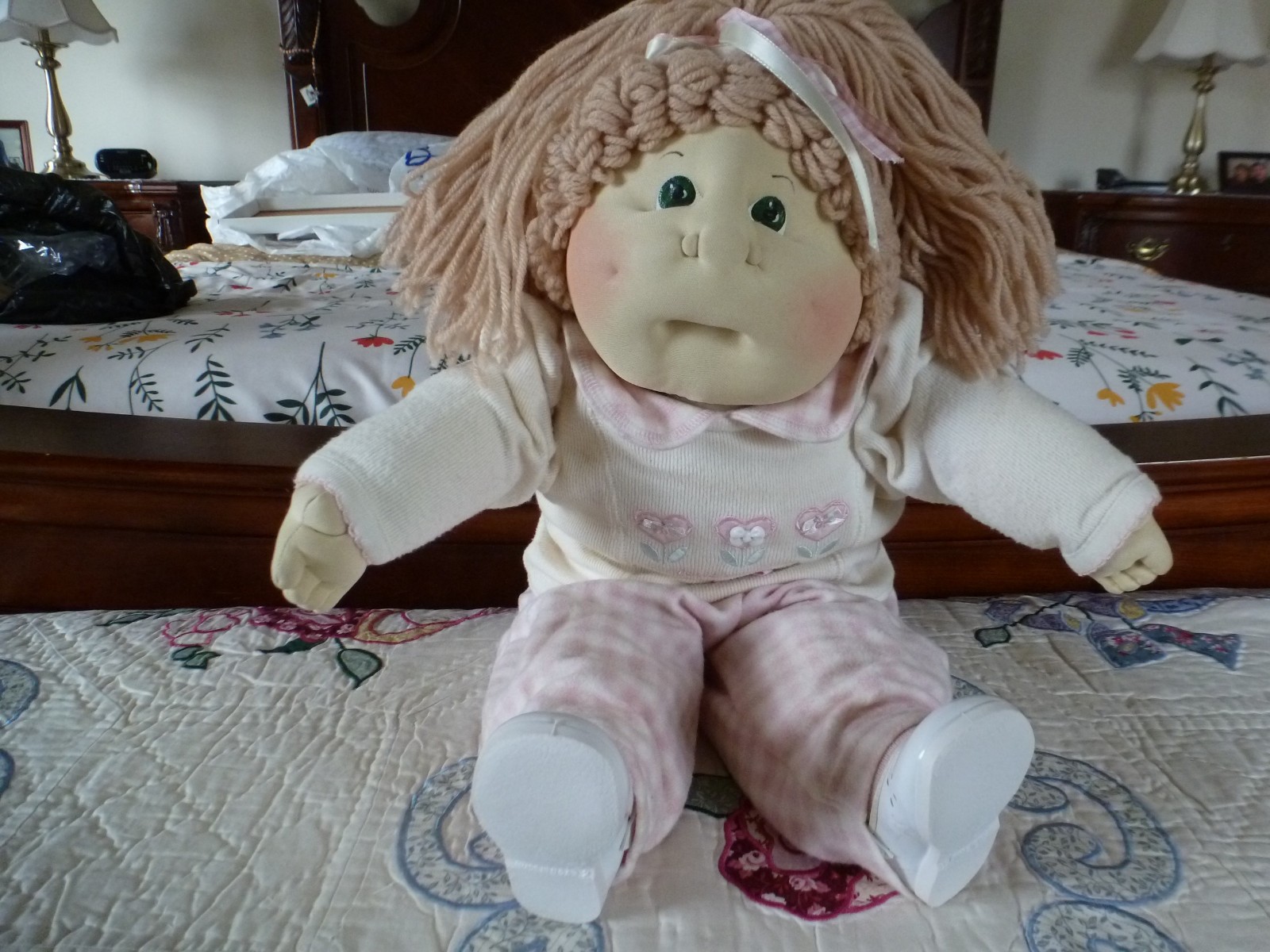 Cabbage Patch Kid 1983 Hand Stitched Cloth Face Complete, has name tag