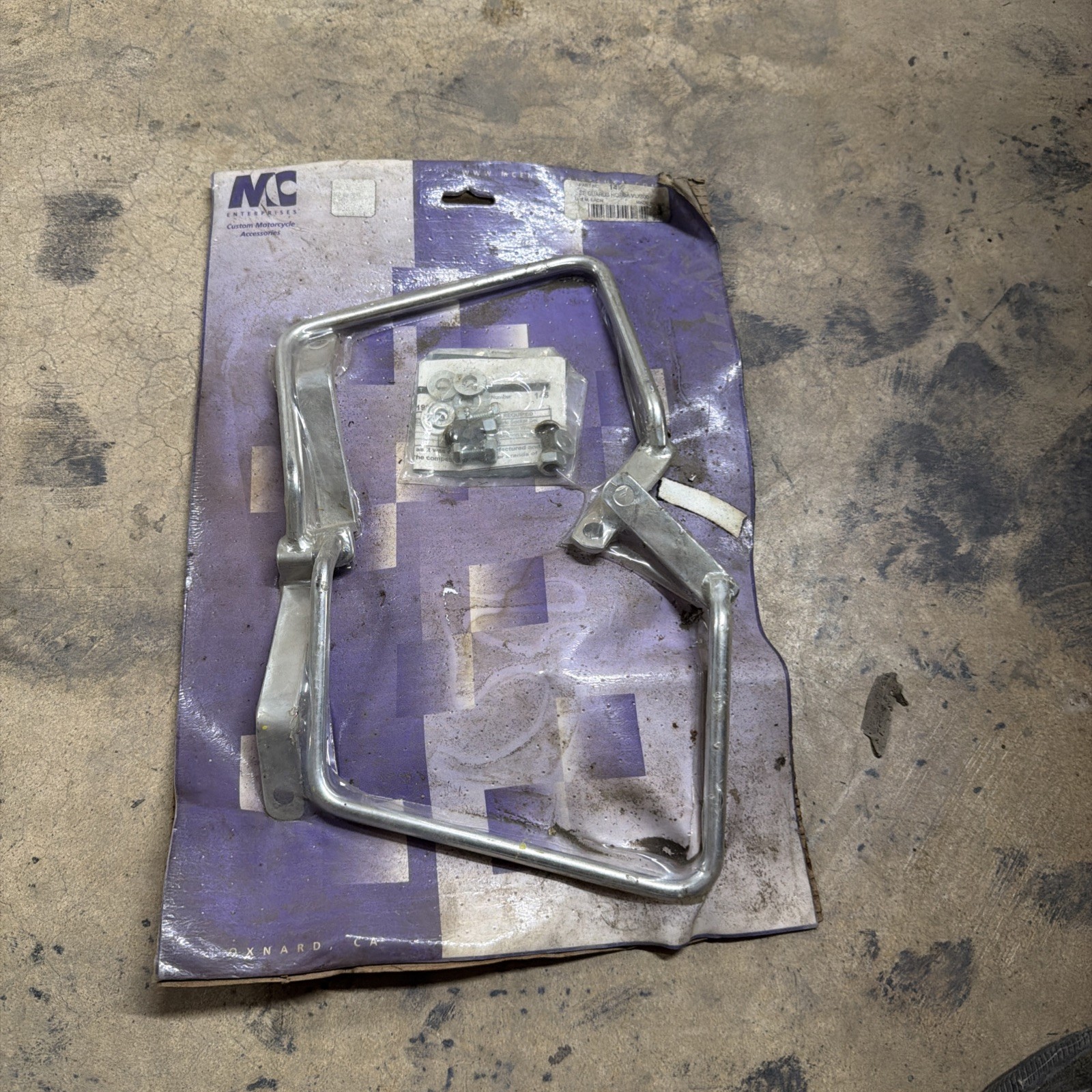 Nos MC Enterprises Honda VLX 600 Saddlebag Support Part # 145 New Nos MC Enterprises Honda VLX 600 Saddlebag Support Part # 145 New
