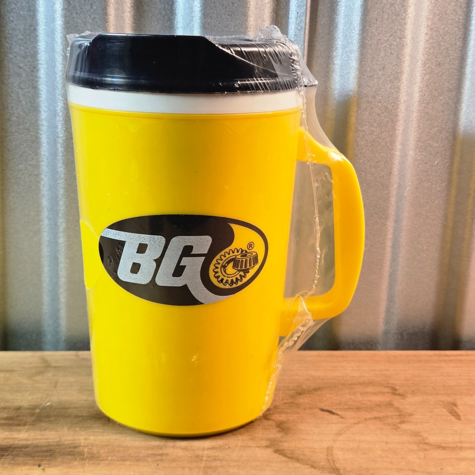7-Eleven Big Gulp Yellow Insulated Travel Mug Cup Handle Vintage 7-11 BG Logo