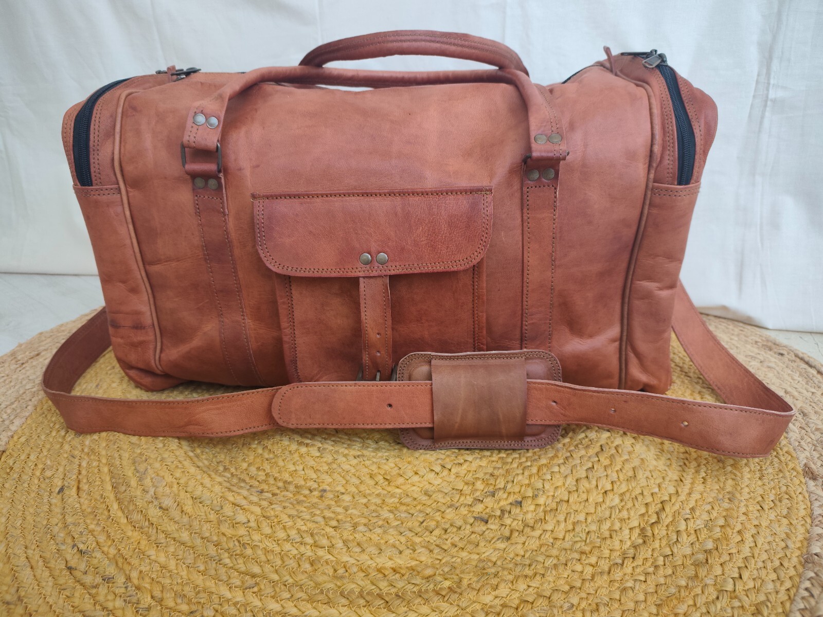 Leather 21-Inch Vintage Duffel Bag – Full Grain Leather Travel, Gym, Sports Leather 21-Inch Vintage Duffel Bag – Full Grain Leather Travel, Gym, Sports