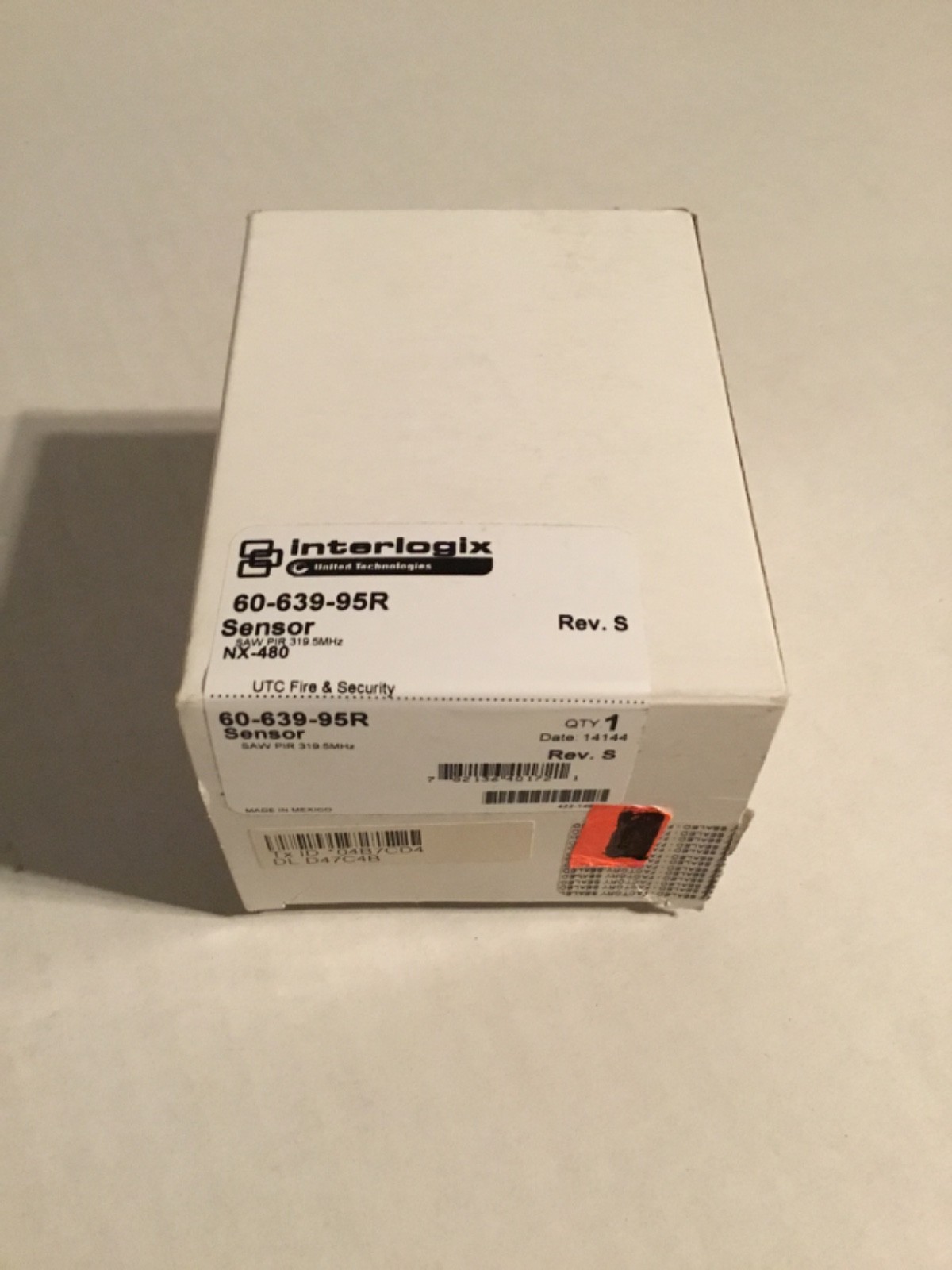 Interlogix 60-639-95R Wireless Motion Detector New Open Box