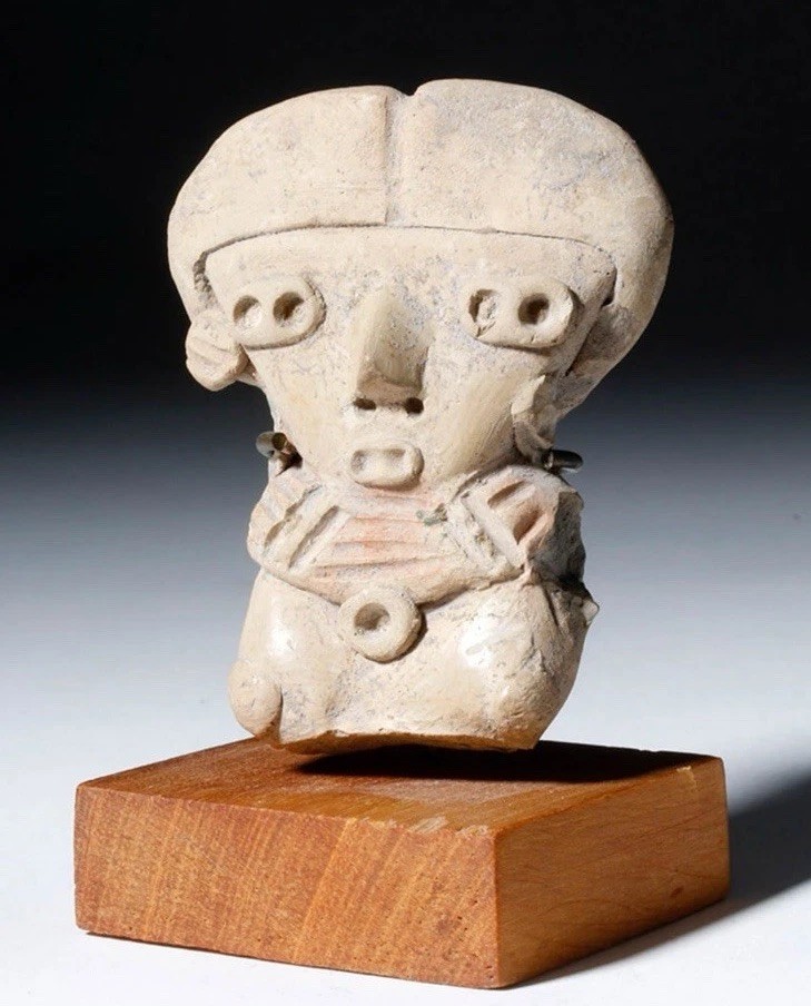 Very Old Pre-Columbian Chupicuaro Pretty Lady Very Old Pre-Columbian Chupicuaro Pretty Lady